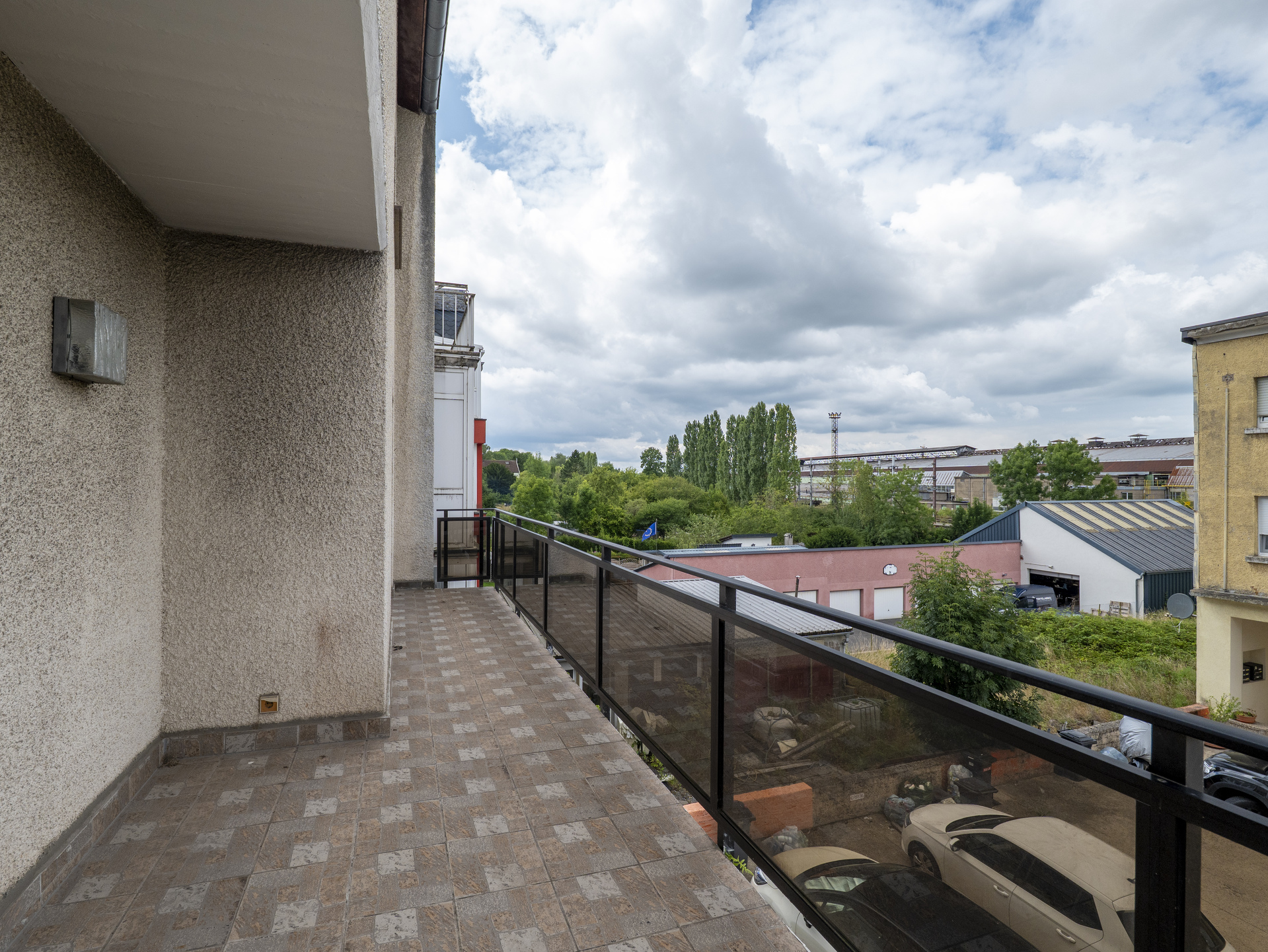 Image 25